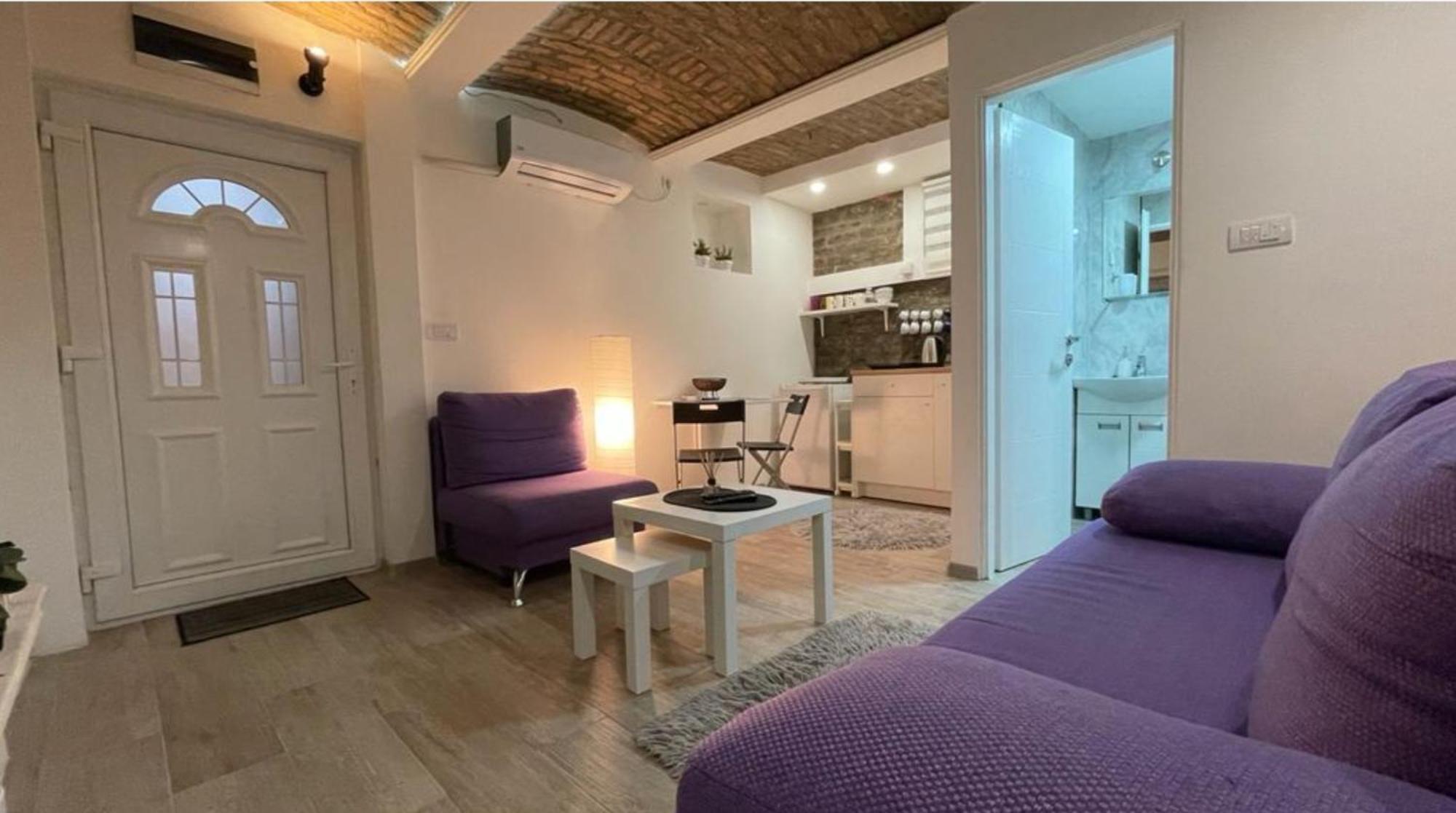 Apartment Uno *